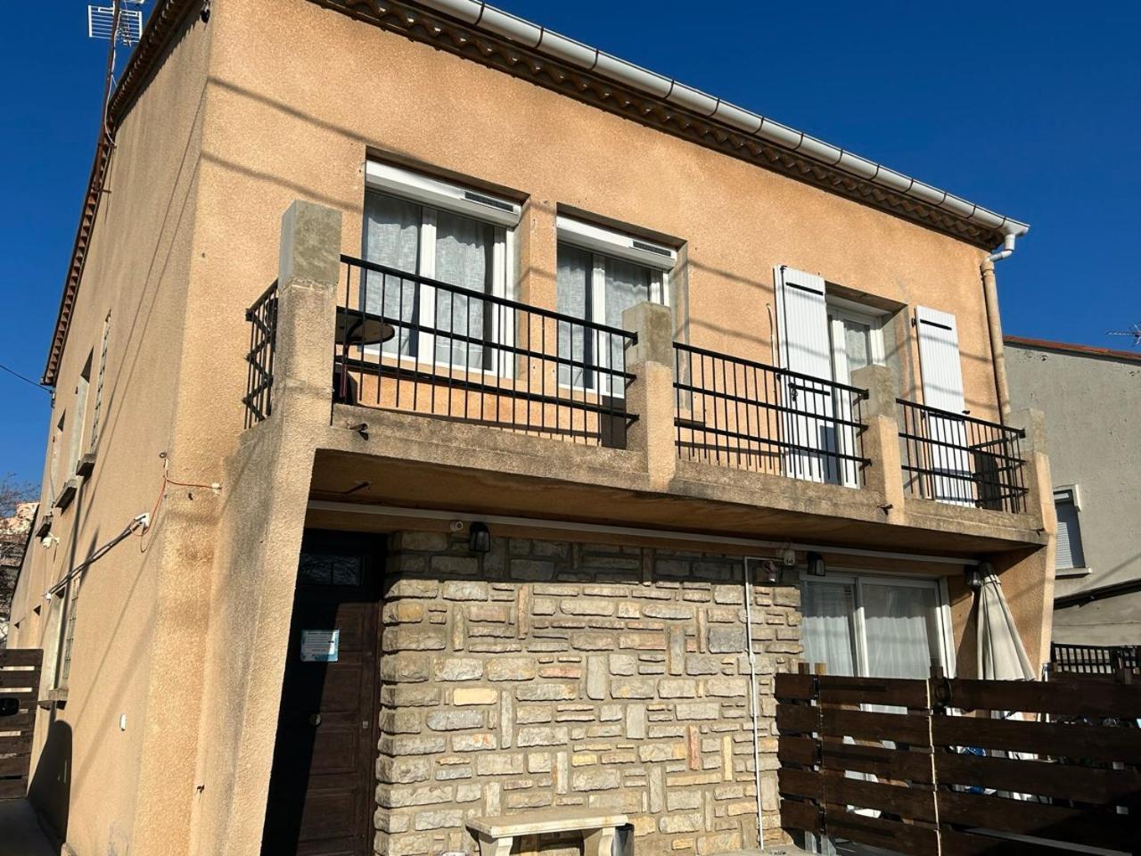 Appartement Les Voyages De Romane นาร์บอนน์ ภายนอก รูปภาพ