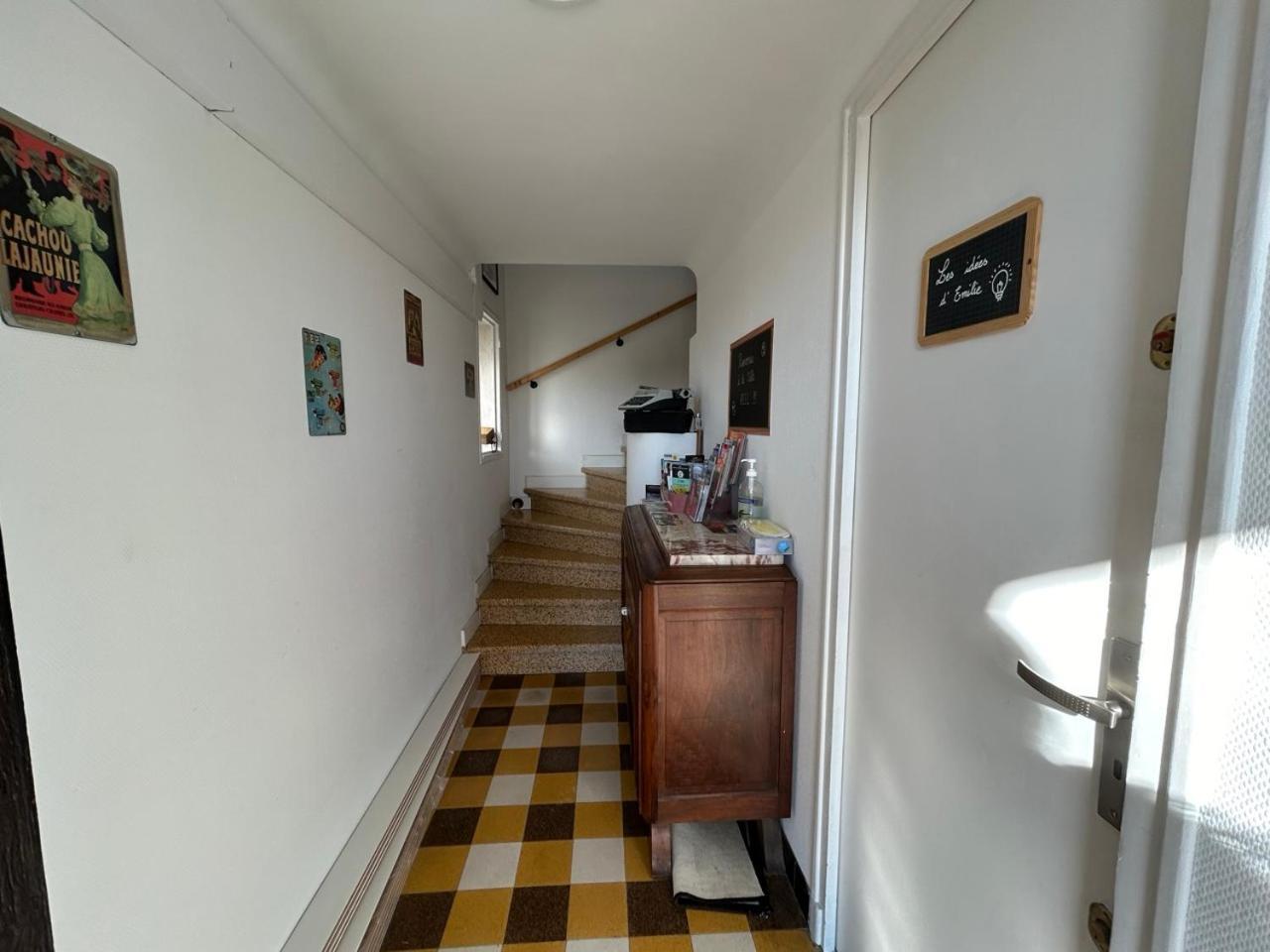 Appartement Les Voyages De Romane นาร์บอนน์ ภายนอก รูปภาพ