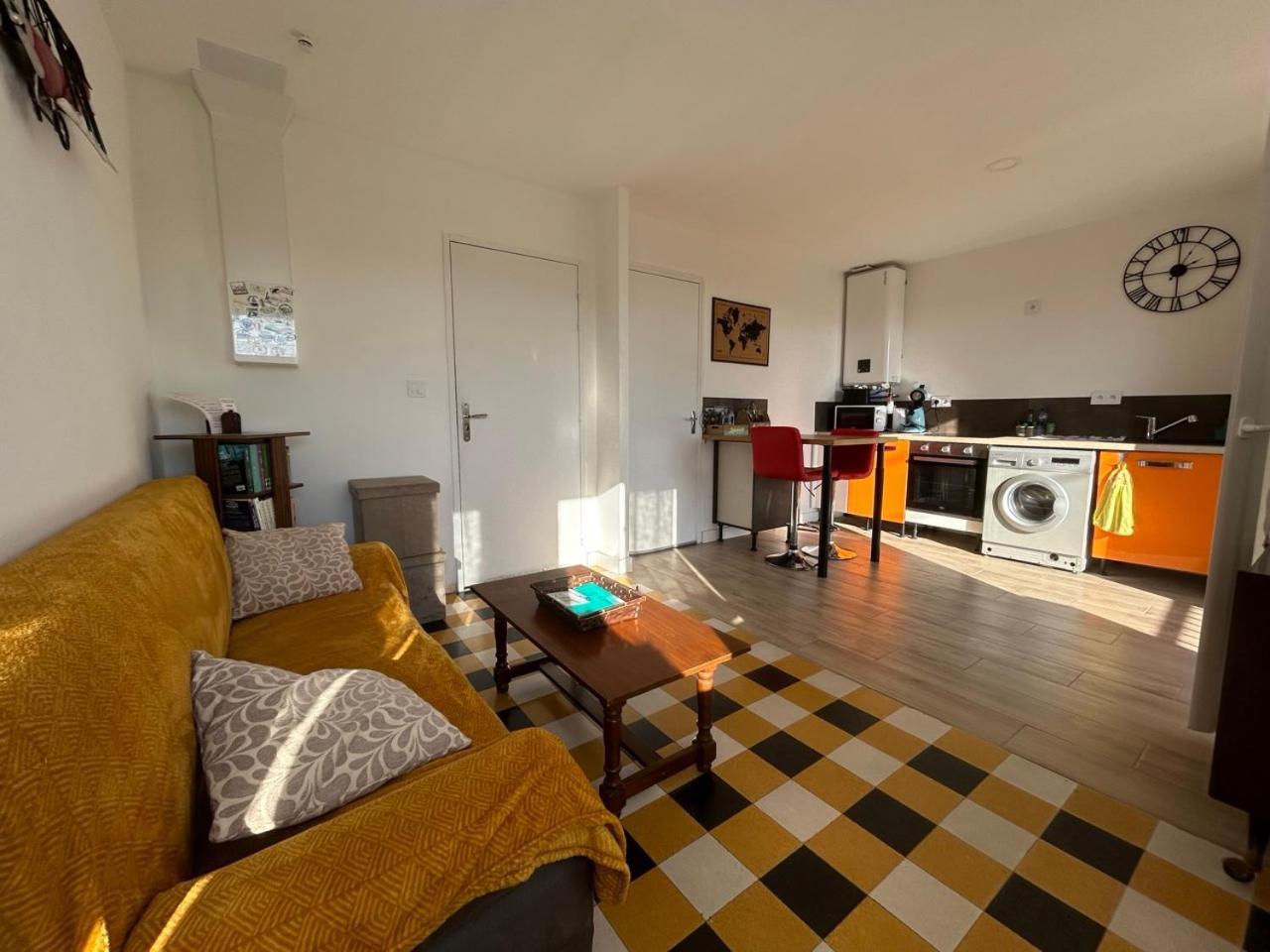 Appartement Les Voyages De Romane นาร์บอนน์ ภายนอก รูปภาพ